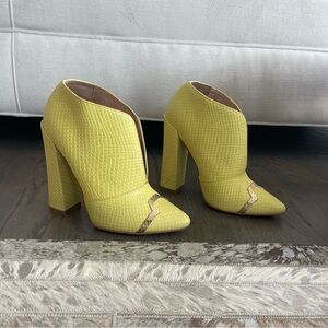 Like new Just Cavalli boots.